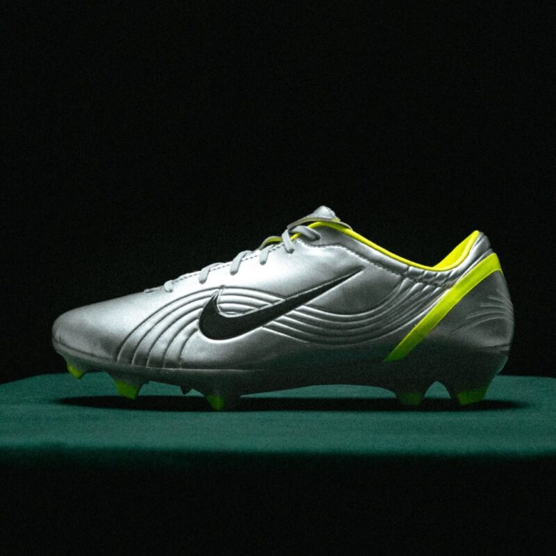 chaussures de foot nike mercurial vapor 1 reedition